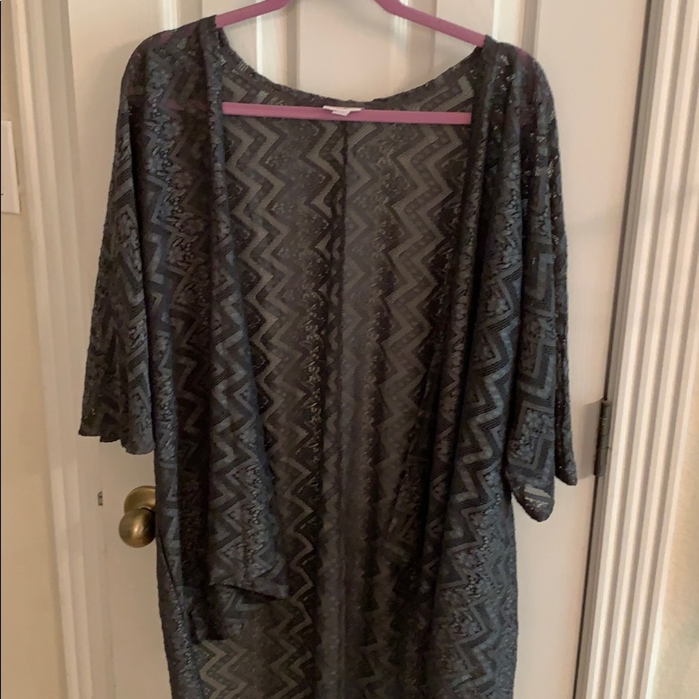 Lularoe Shirley Gray Medium